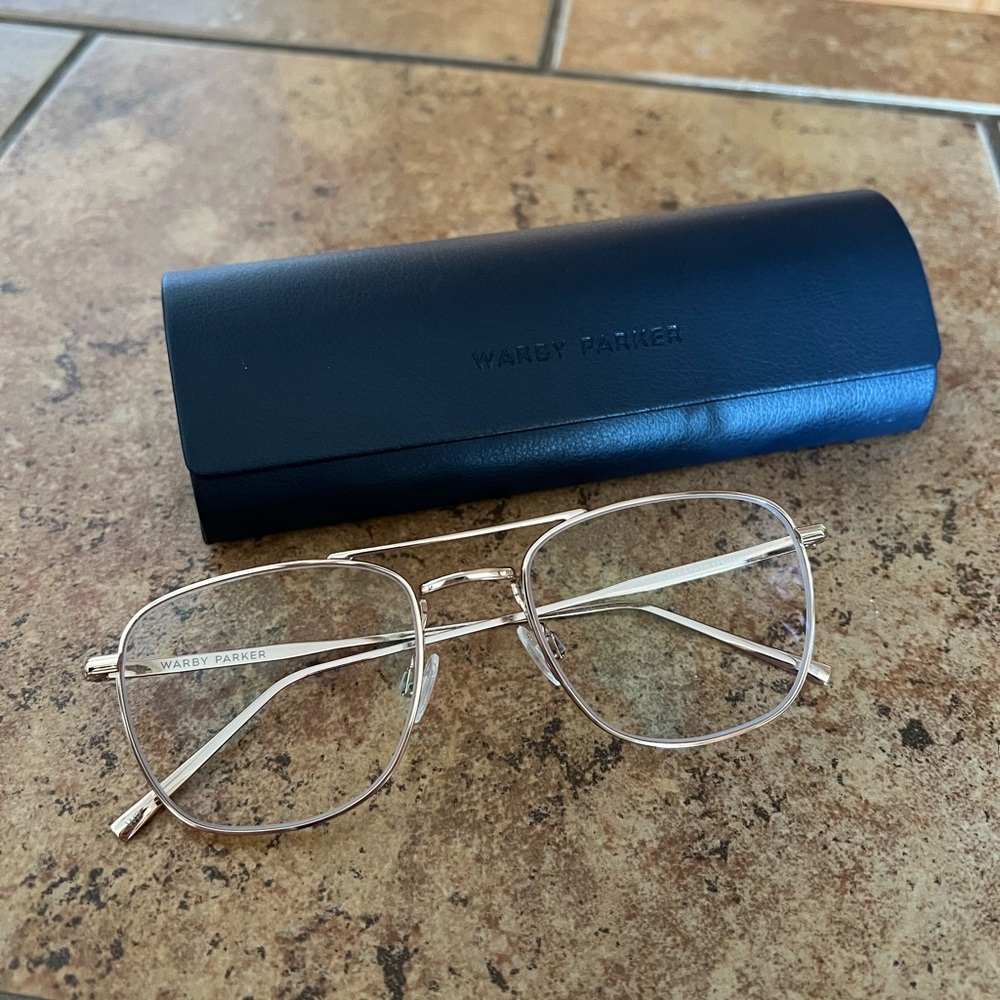 Warby Parker Gus Wide Gold Glasses Classic Design